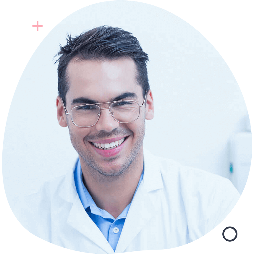 https://rddentalclinic.com/wp-content/uploads/2020/03/doctor-03.png